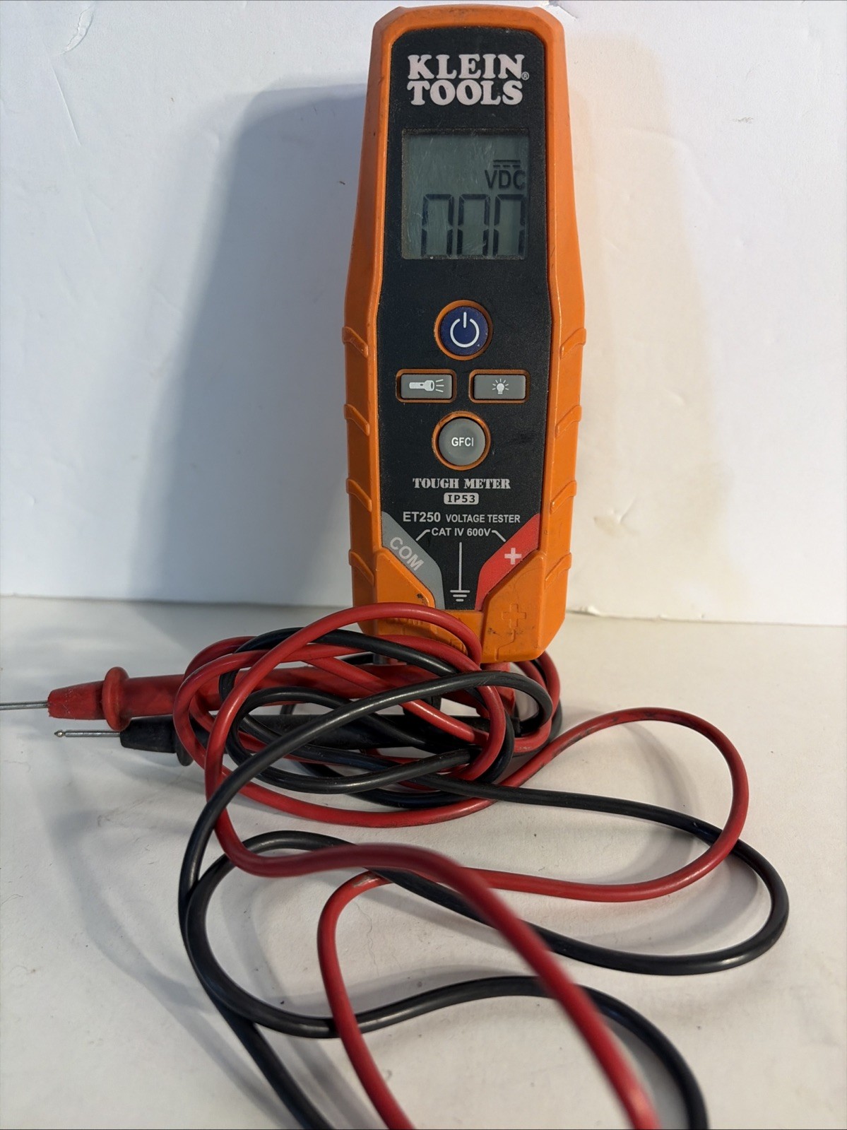 Klein Tools Tough Meter IP53 ET250 Voltage Tester Cat IV 600V