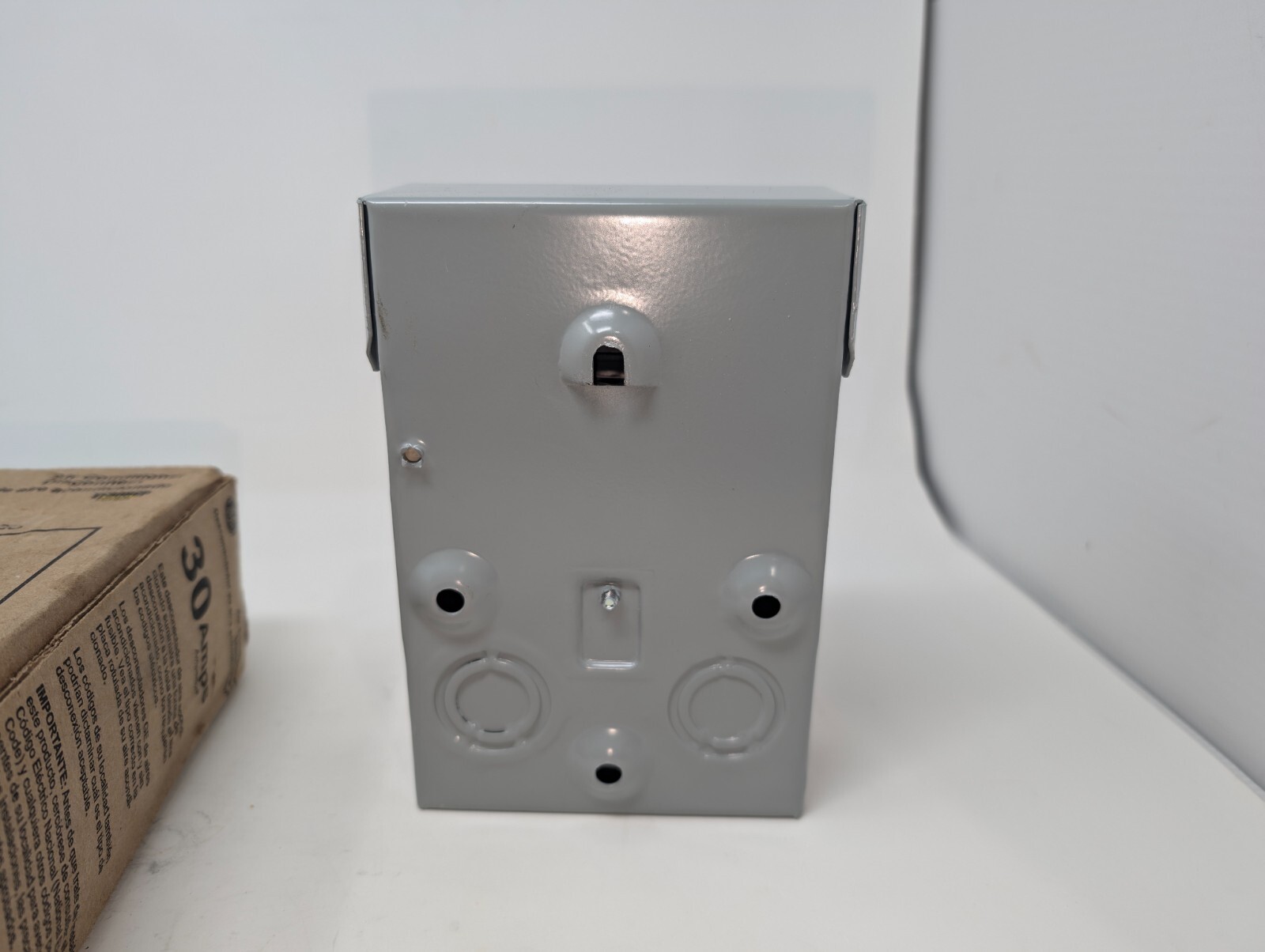 NEW! General Electric GE Air Conditioner Disconnect 30 Amp TF30RCP (178)