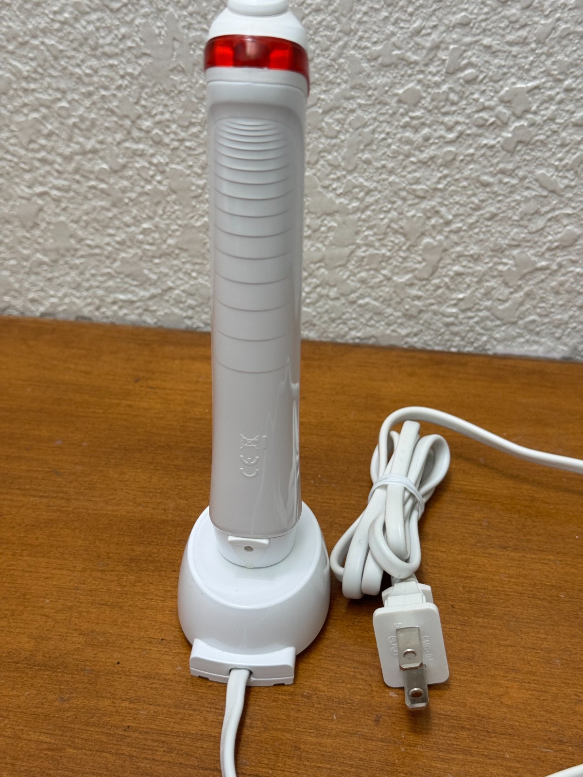 Braun Oral-B 3766 Star War Toothbrush (USED) +Charger+New Brush Head