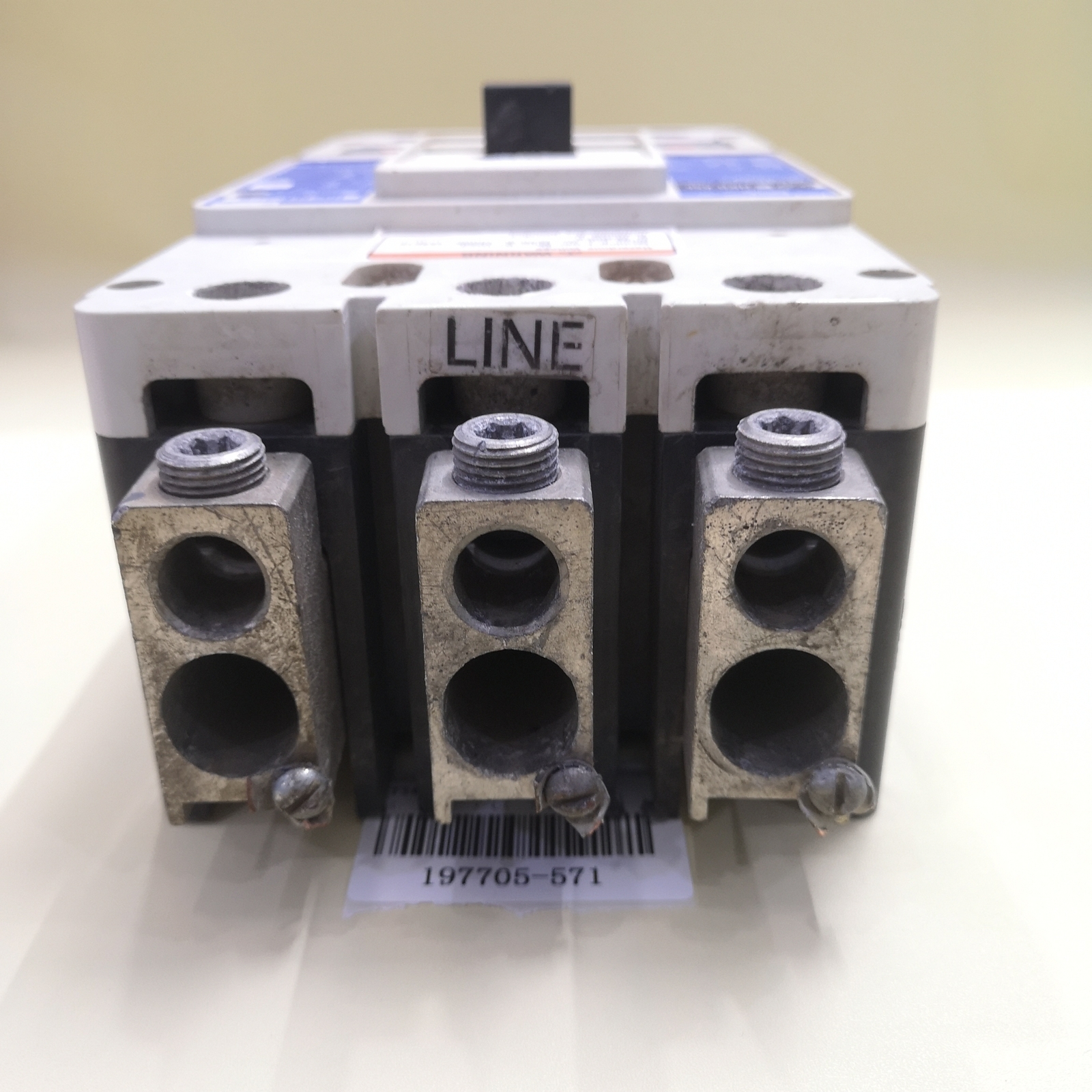 Cutler-Hammer Circuit Breaker HKD3400F