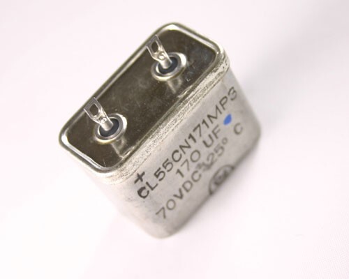 CL55CN171MP3 GENERAL ELECTRIC capacitor 170uF 70V tantalum wet radial