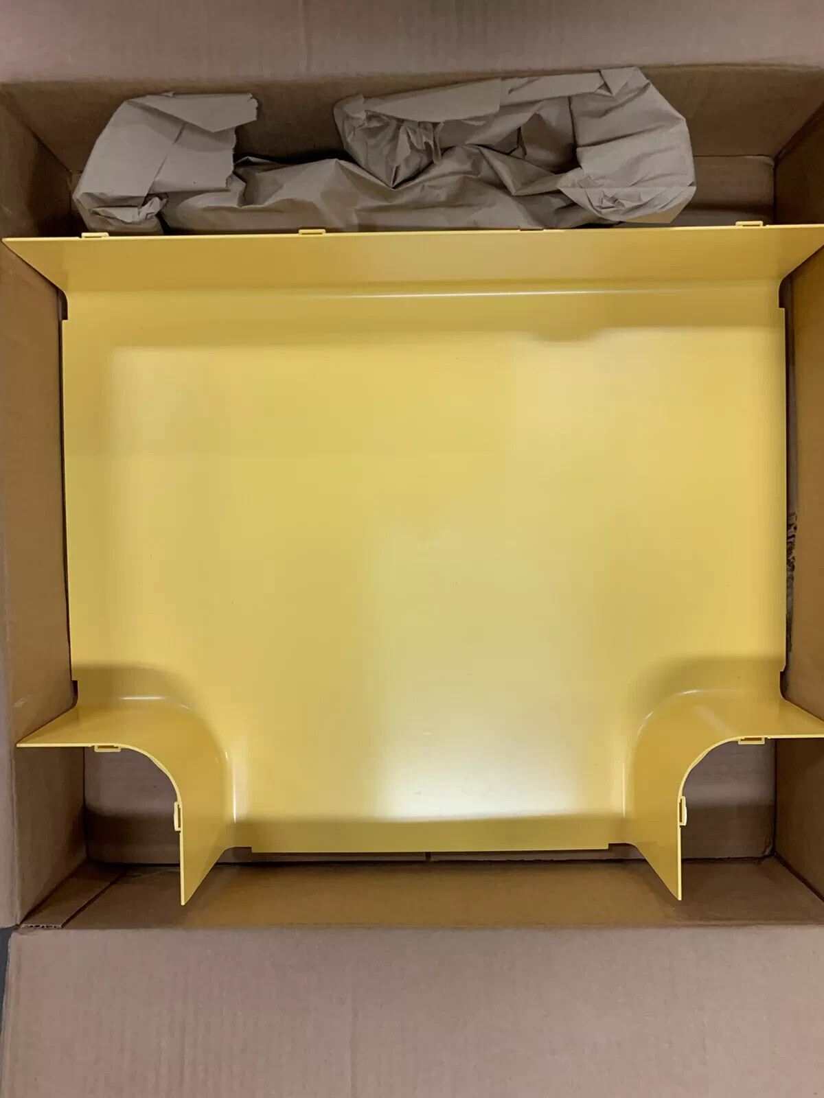 Panduit Corp FRT12X4LYL Fiber Runner Horizontal Tee Fitting, 12″ X 4, Yellow