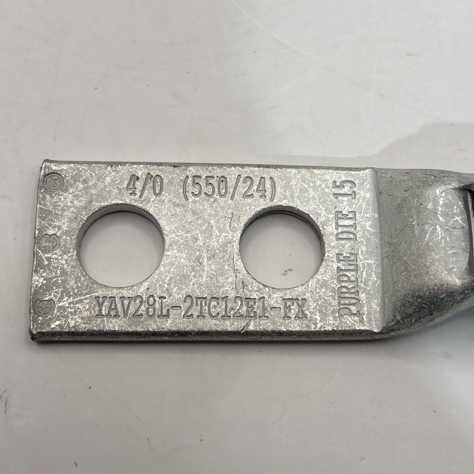 Burndy YAV28L2TC14FX Purple Die 15 4/0 (550/24) Compression Lug