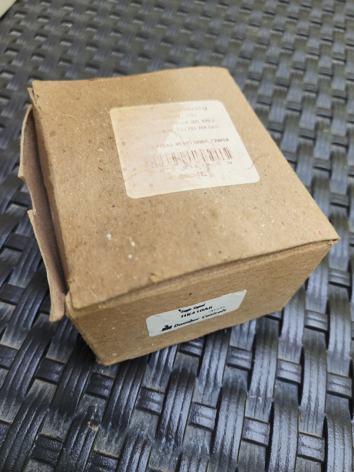 New Old Stock EAGLE SIGNAL HK410A6 Totalizer/Hour Counter