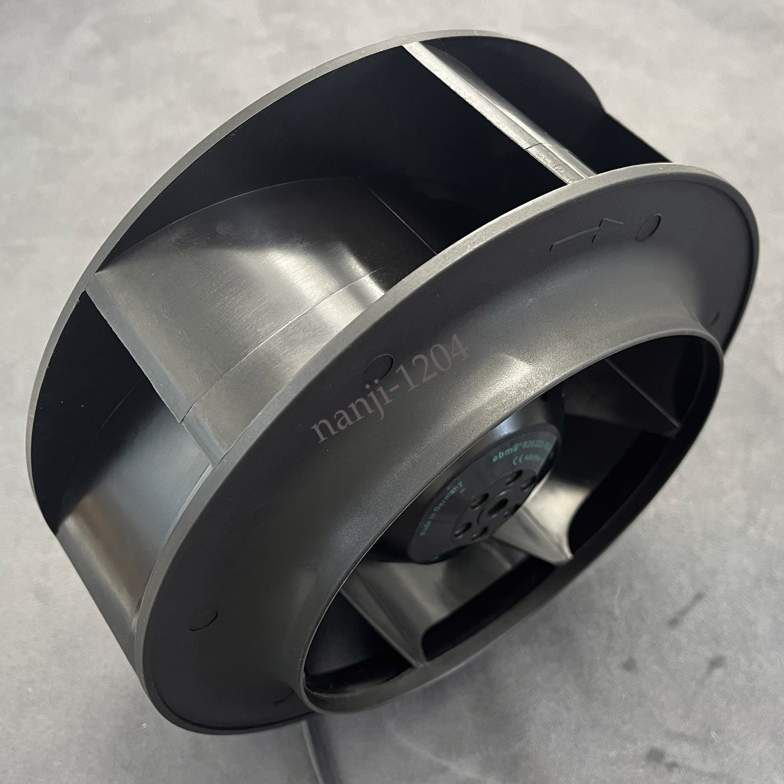New For R2E225-BE47-09 Centrifugal fan AC230V 2880r/min 225MM 4-wire