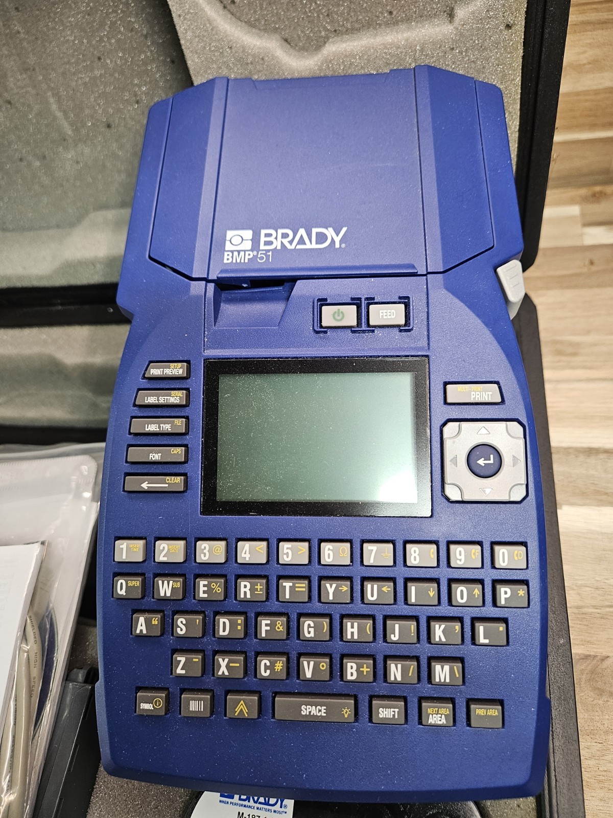 ​Brady BMP51 Portable Thermal Thermal Label Printer Industrial Bundle W/ Case