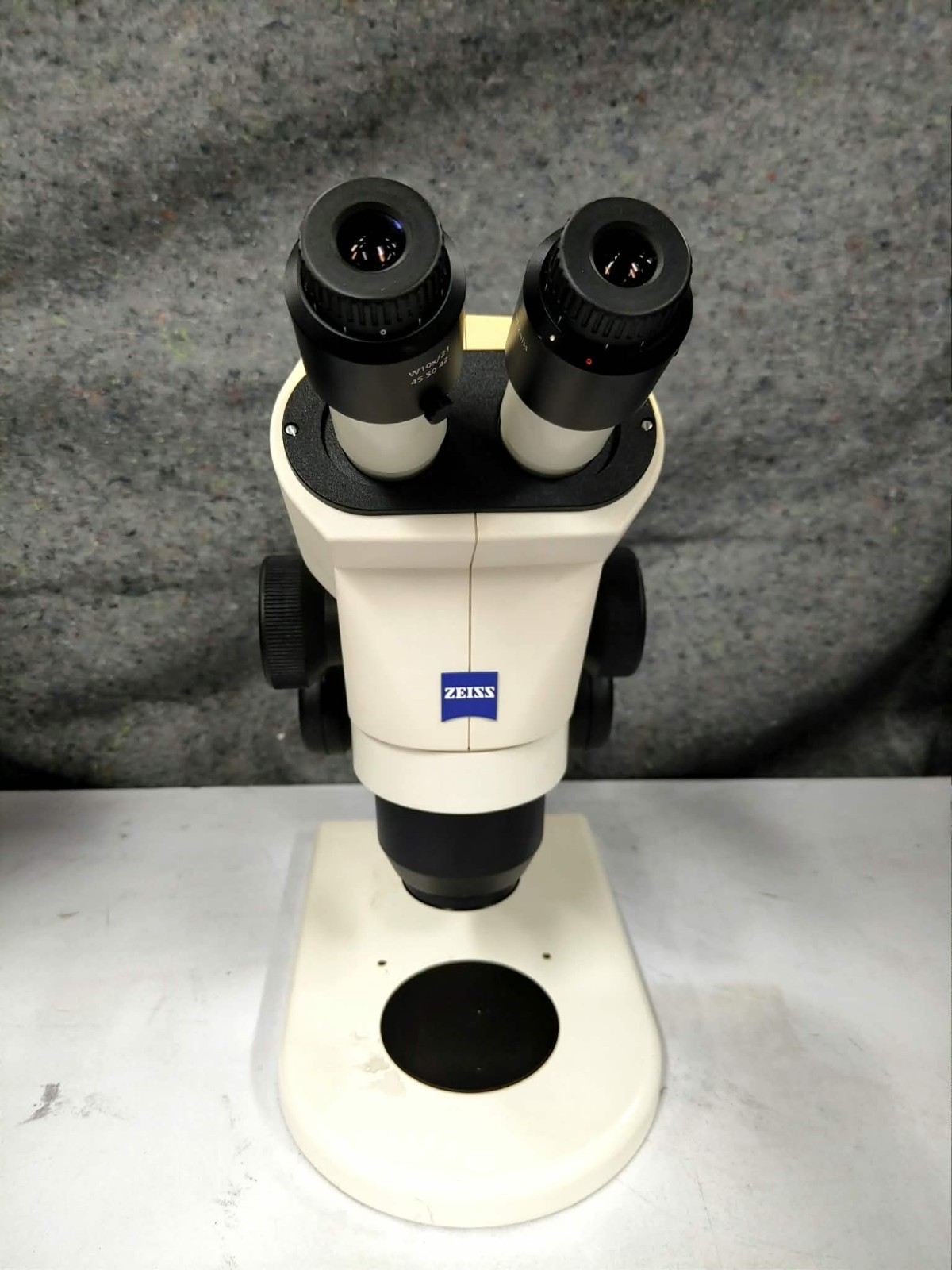 Zeiss Stemi 2000 Stereo Microscope 0.65-5.0 W10x/21 45 50 42