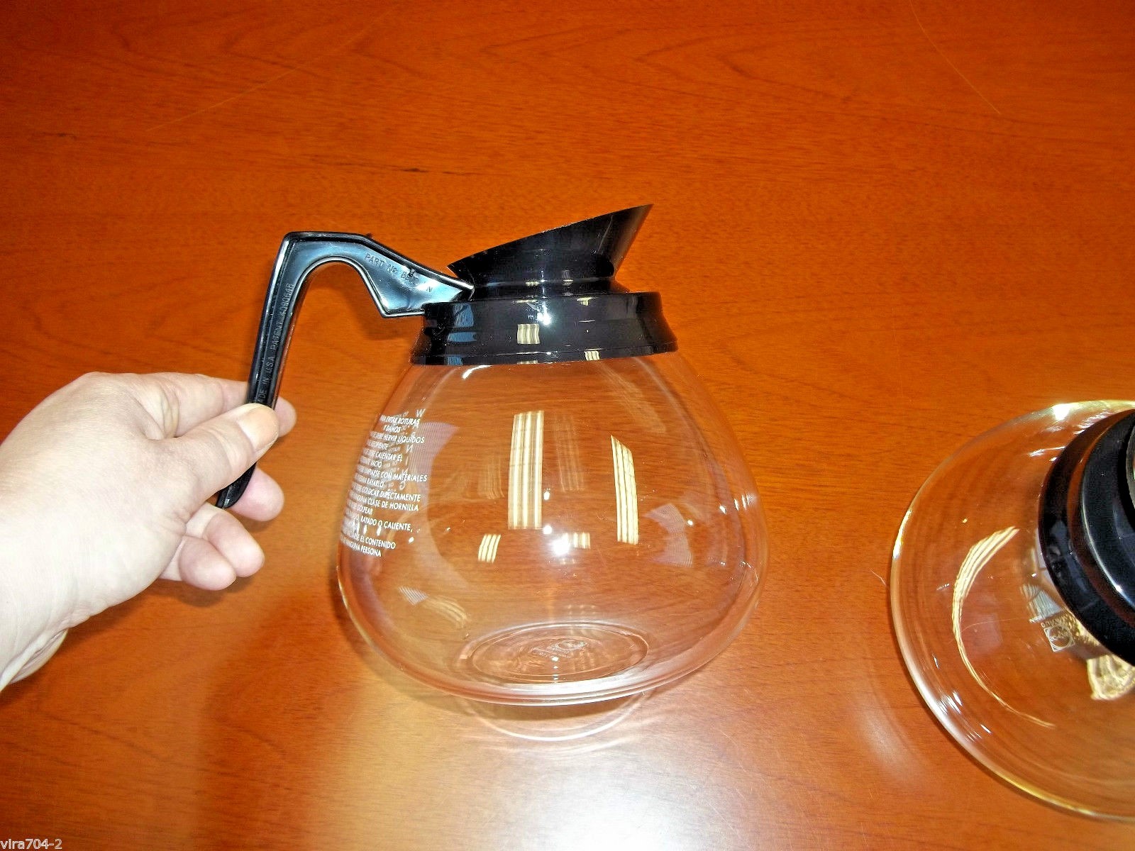 Lot of 2 NEW Coffee Pot/Decanter/Carafe for Commercial BUNN 64 oz. Glass – Black