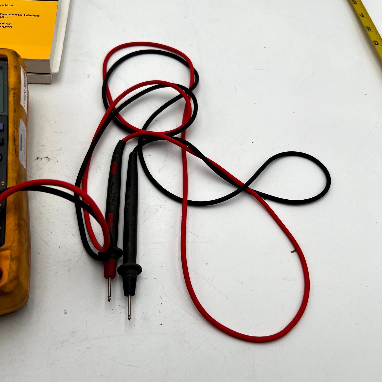 Fluke 789 ProcessMeter Digital Multimeter Loop Calibrator LCD Display With Leads
