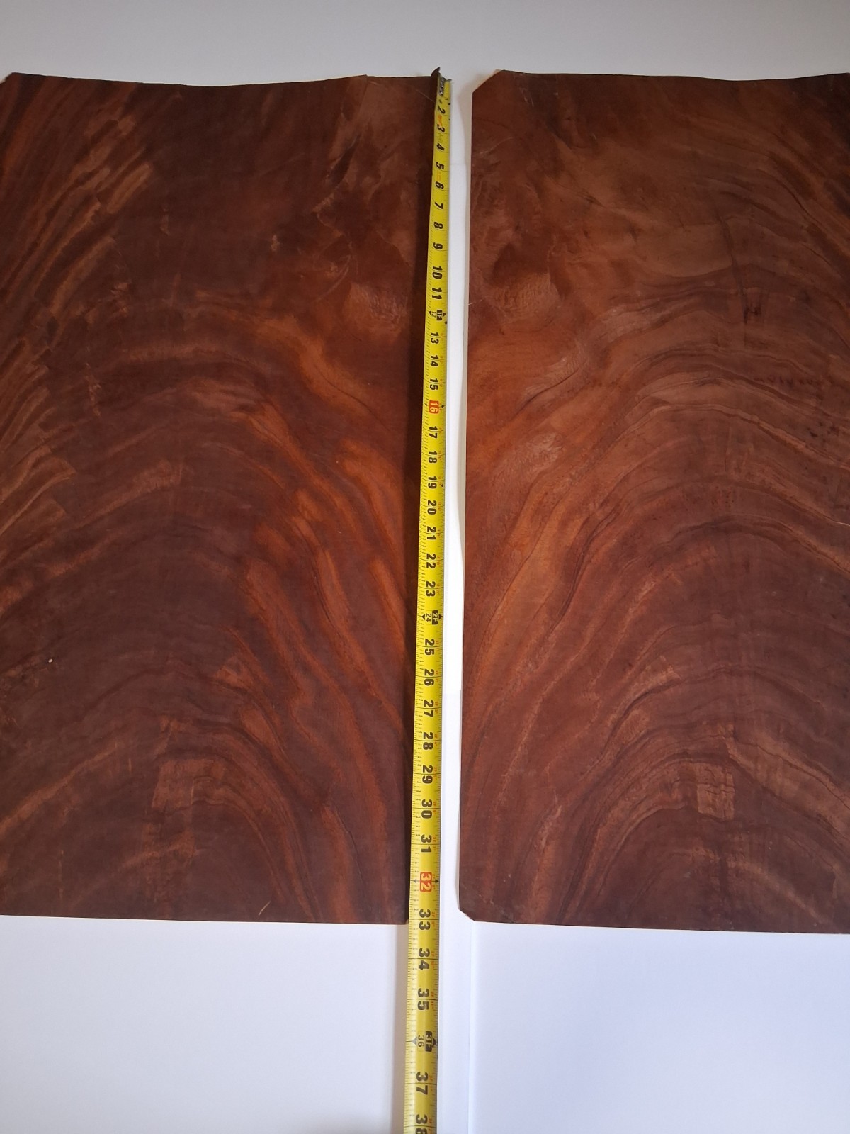 MAHOGANY CROTCH WOOD VENEER 2 PCS- 19″ X 32″ PAPER BACKER