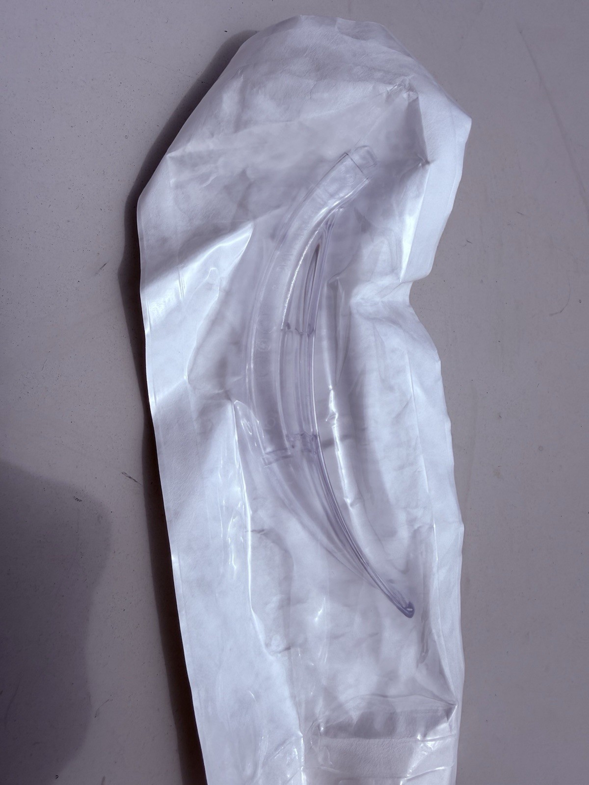 McGrath MAC #4 Disposable Laryngoscope Blade (1 Ea) 350-013-000 (02/2028)