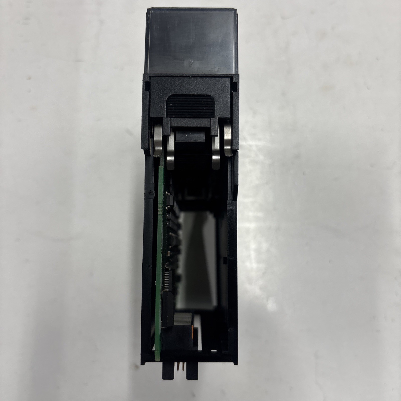 Allen-Bradley 1756-IB32 SER. A 96251080 A01 DC Input 32 PT 24VDC