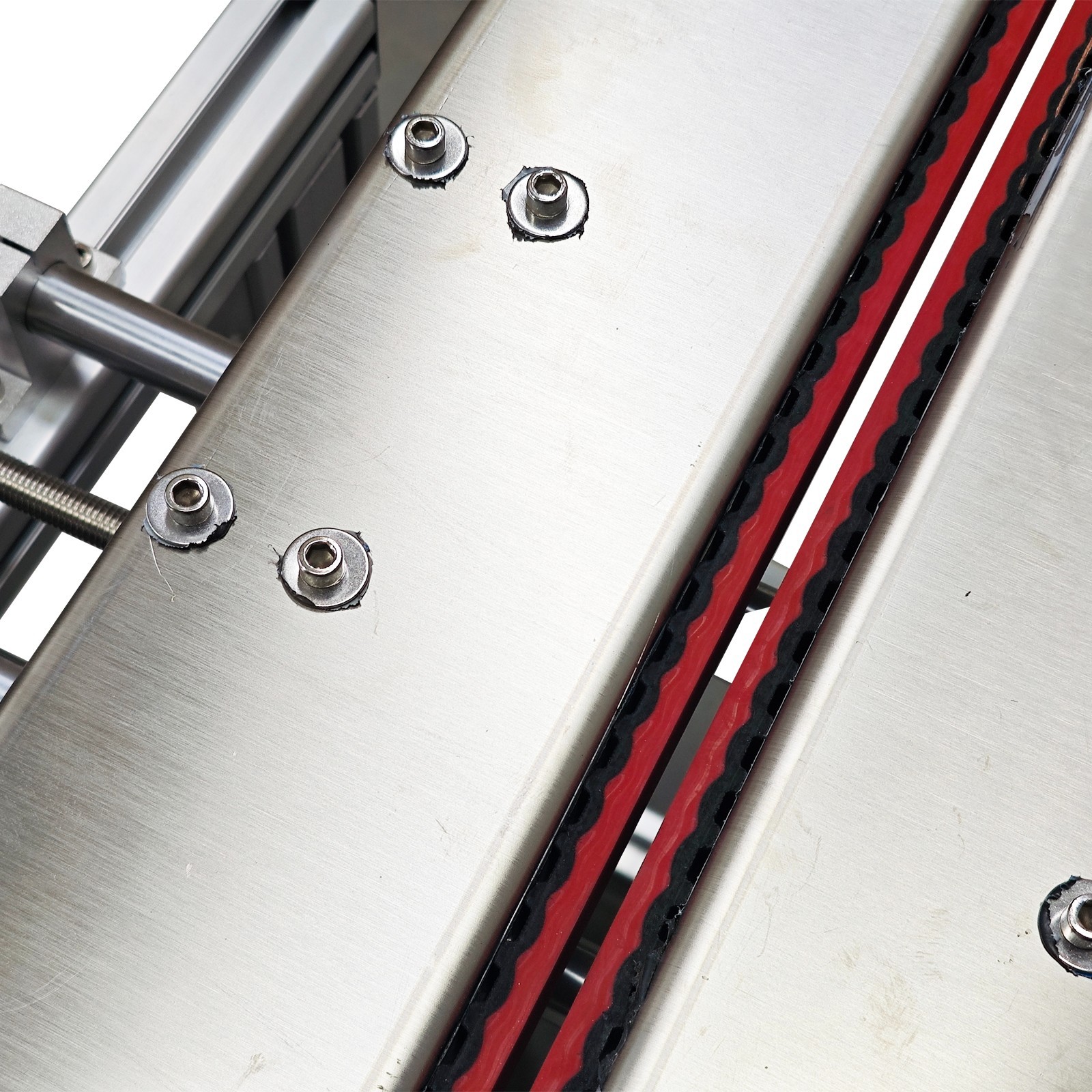 110V 0.39″–6.69″ Bottle Clamping Conveyor Bottomless Gap Transfer Double Motor