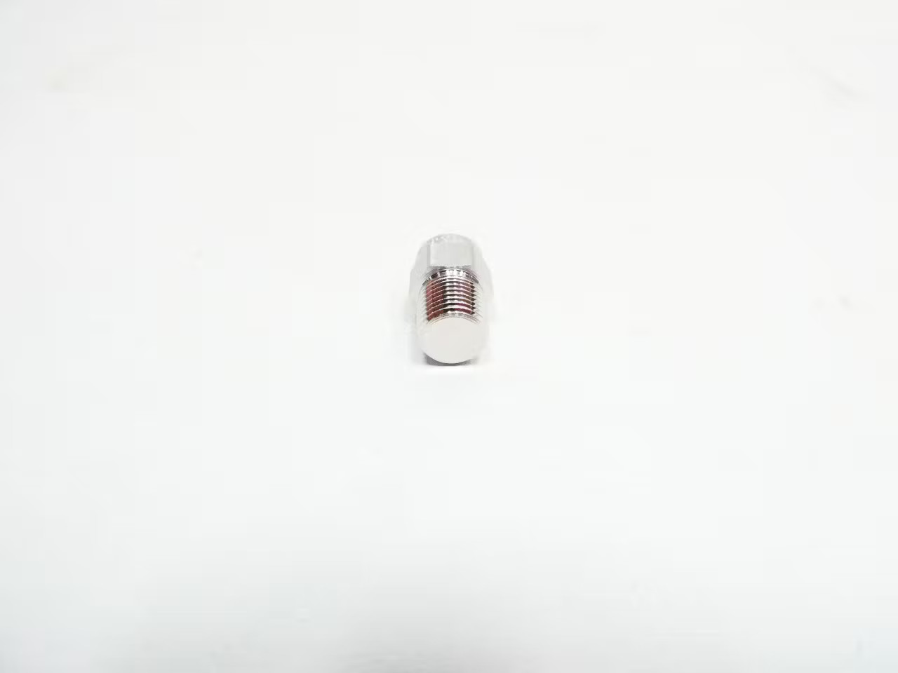 Box Of 500 Swagelok SS-2-P Stainless Pipe Plug 1/8in Npt