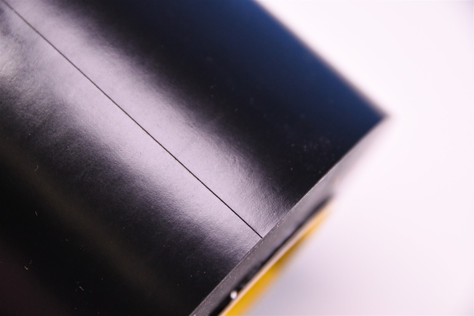 3M Vinyl Tape 472 Black 7″ x 36 Yards Heavy Duty Abrasion Resistant Protection