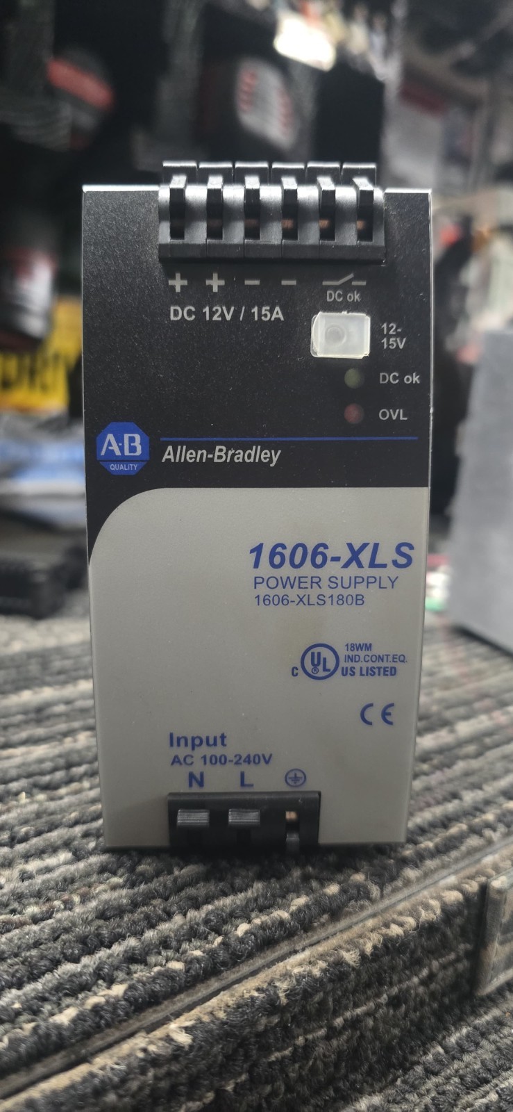 Allen-Bradley 1606-XLS180B Power Supply 12-15V 15A 180W DIN Rail Mount
