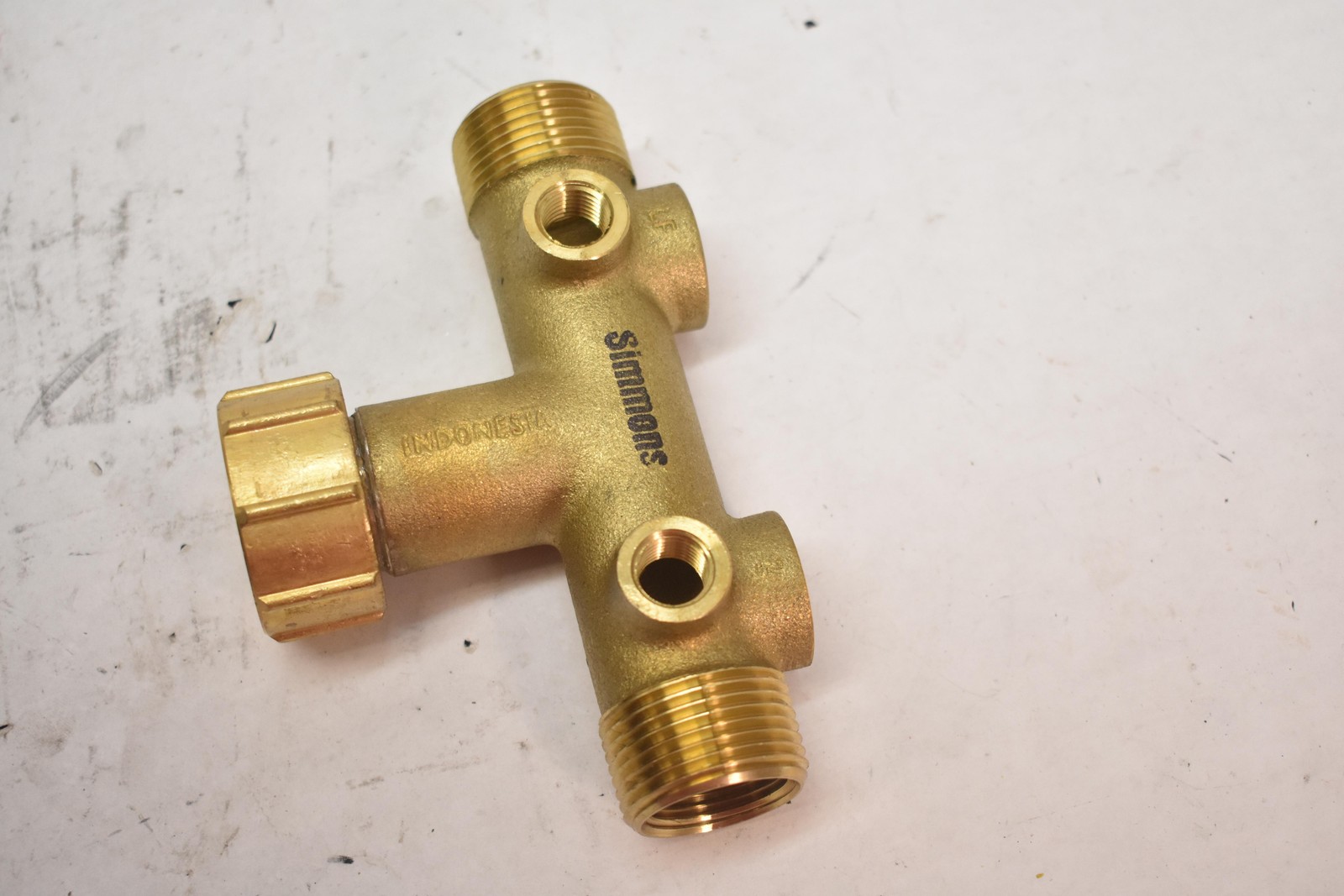 Simmons 7250LF Brass Hose Manifold Tee Pipe Fitting Made In Indonesia Lead Free