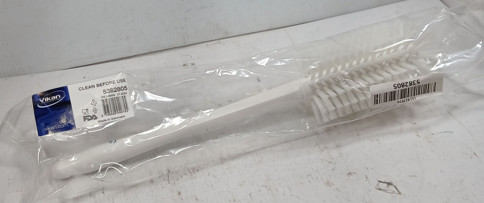 1 NEW VIKAN 5382805 ONE PIECE GIANT BOTTLE SCRUB BRUSH NNB ***MAKE OFFER***