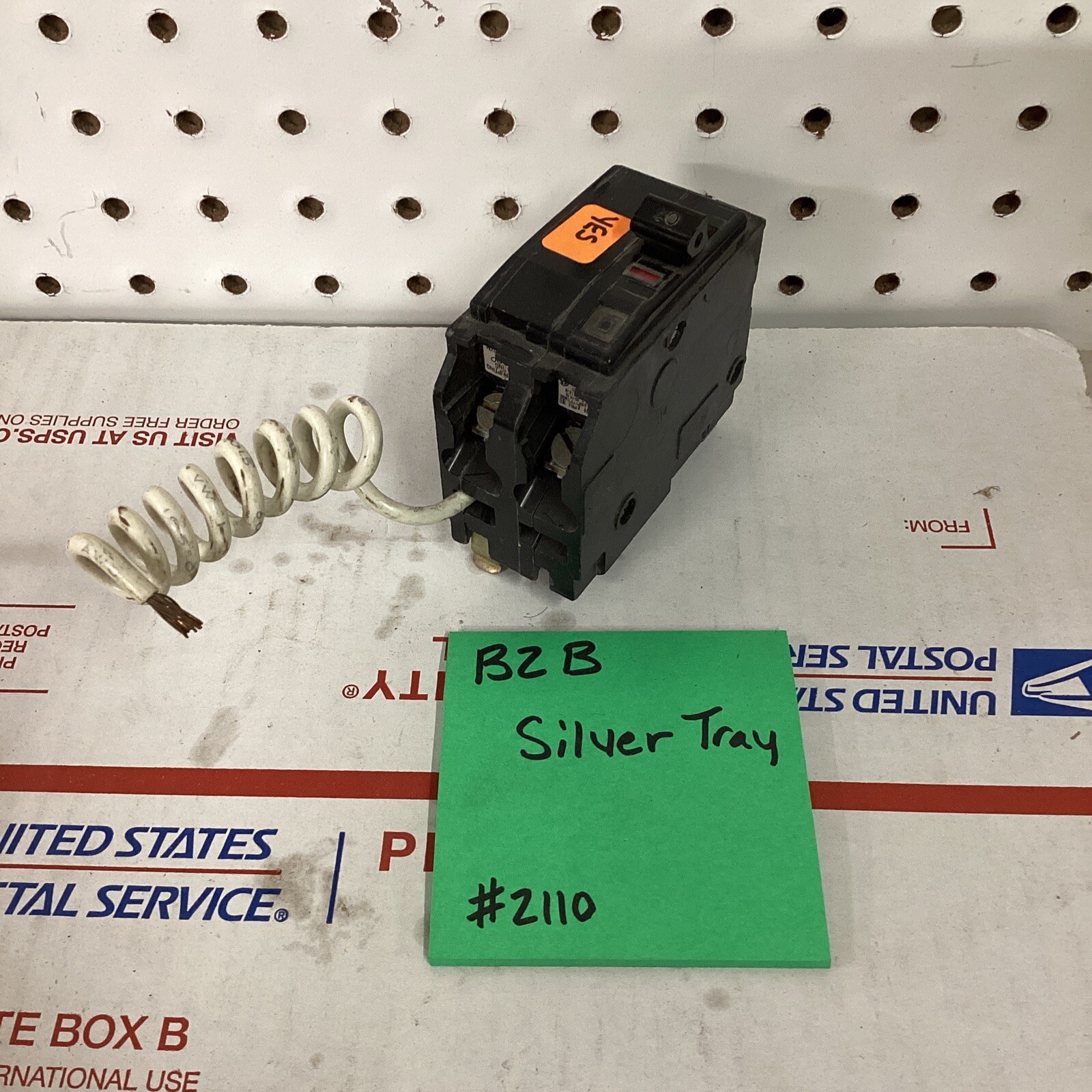 Square D QO120SWN 20 Amp SWITCHED NUETRAL Breaker Single Pole 1P QO ED4U 2110