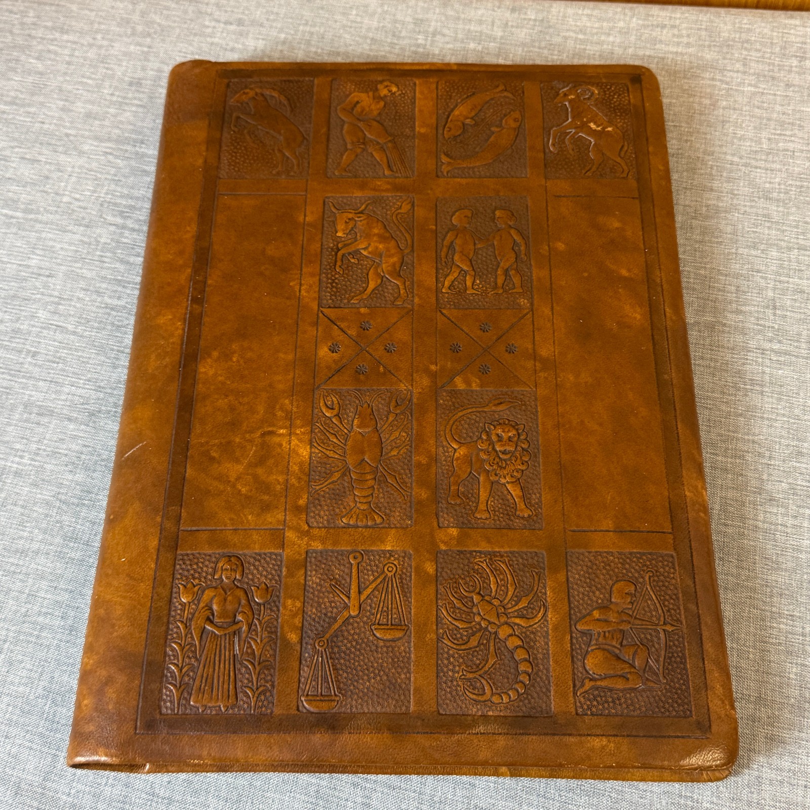 Vintage 1965 German Genuine Leather A4 Writing Portfolio Zodiac Brown