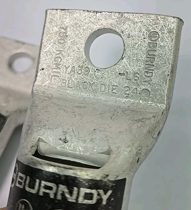 Lot of 2 – Burndy YA39L6, Compression Cable Lug, Hylug-750Kcmil-1/2 Stud-510554