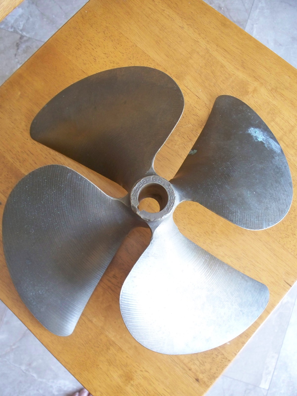 Acme Brass 381 Propellor, 13.5″x17.5″x 1 1/8″, 4 Blade, Bent Blade, Used