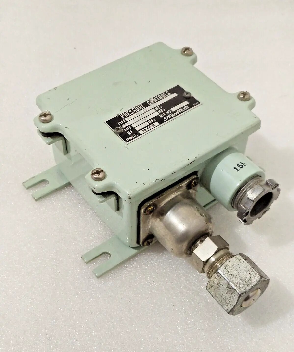 NEW SAGINOMIYA TYP- SPS-H135WU3Q PRESSURE CONTROL FREE SHIPPING.