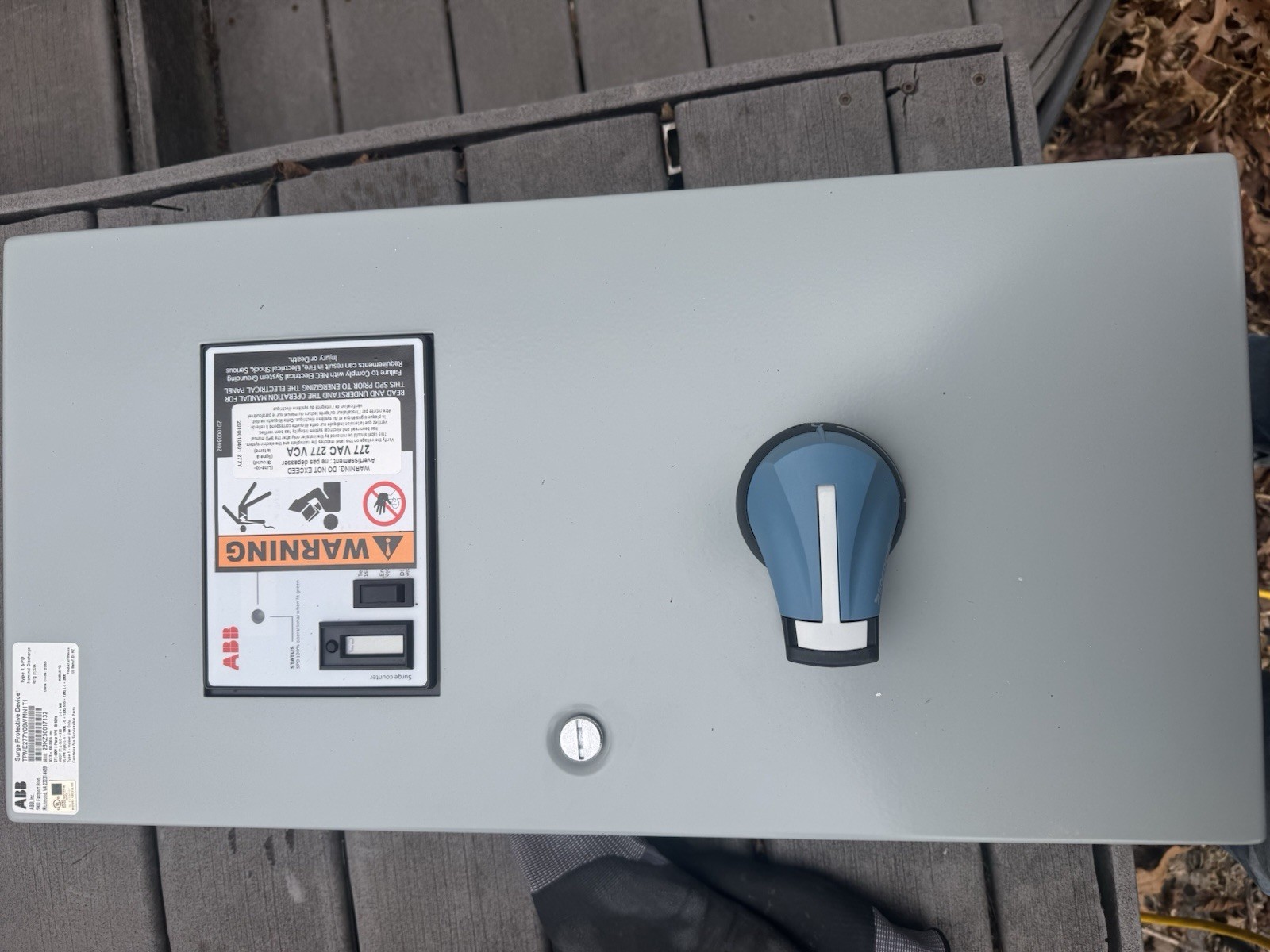 ABB Surge Protective Device 277 VAC 150 kA Surge Counter Status TPME277Y08WMNT1