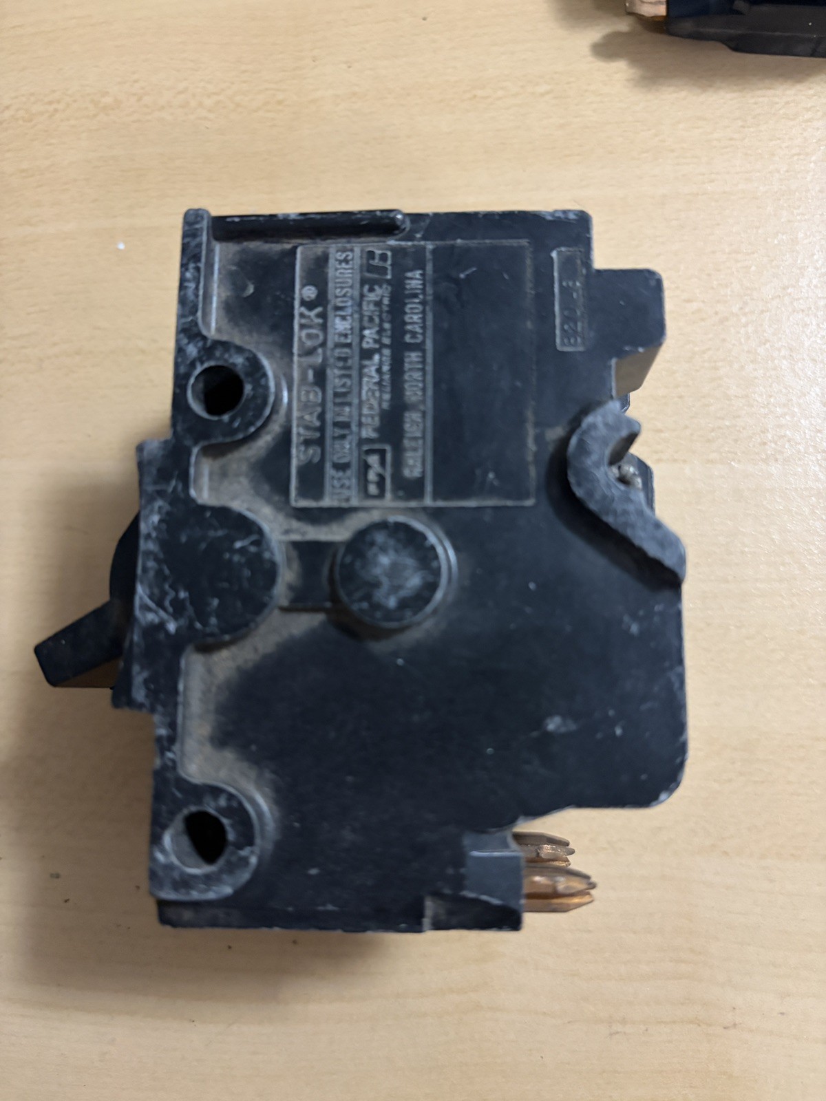FEDERAL PACIFIC American NA2100 2 Pole 100A STAB LOK FPE and Mix Breakers