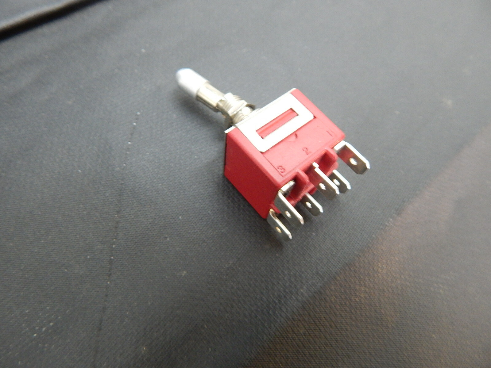 C&K 9221KH3Z4QD SWITCH TOGGLE DPDT 10A 125V – USA SELLER FAST SHIPPING