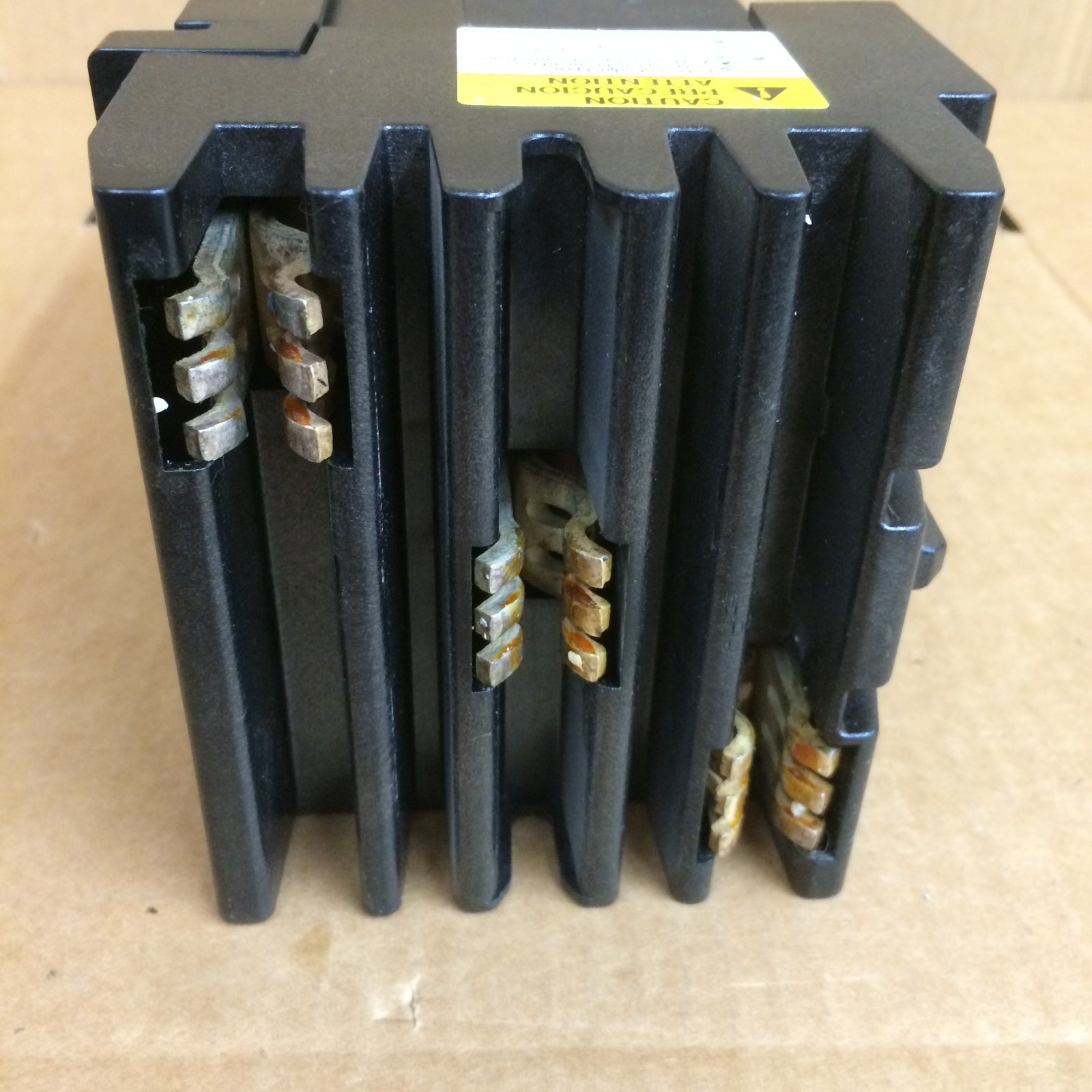 SQUARE D JDA36175 175A 3-PHASE 3-POLE 600V I-LINE POWERPACT J CIRCUIT BREAKER