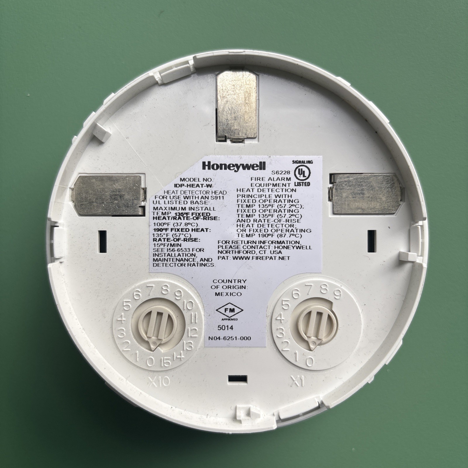IDP-HEAT-W – Silent Knight Farenhyt Heat Detector – Used, Tested