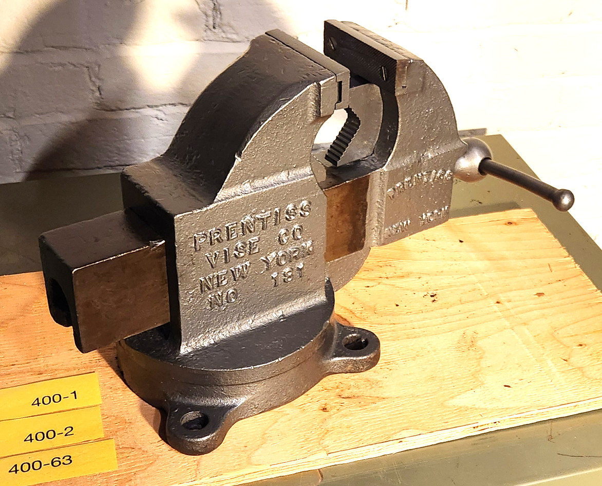 Vintage Prentiss Machinist Bench Vise marked 181-191 w/ swivel base & pipe jaws
