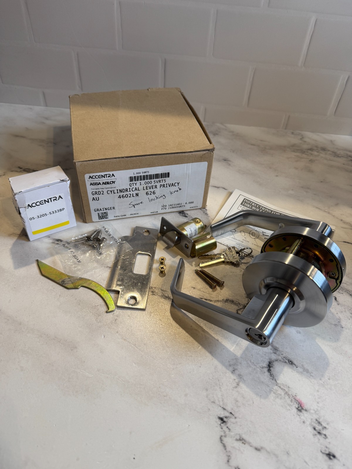 Accentra Assa Abloy 4602LN 626 AU Grade 2 Cylindrical Lever Privacy Lockset