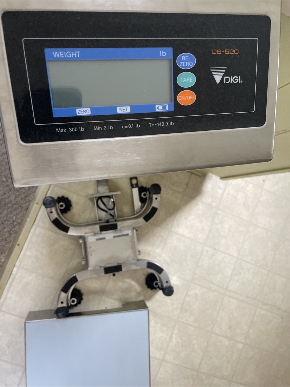 DIGI DS-520 Digital Platform Scale 300 Lb Food Service Stainless Water Resistant