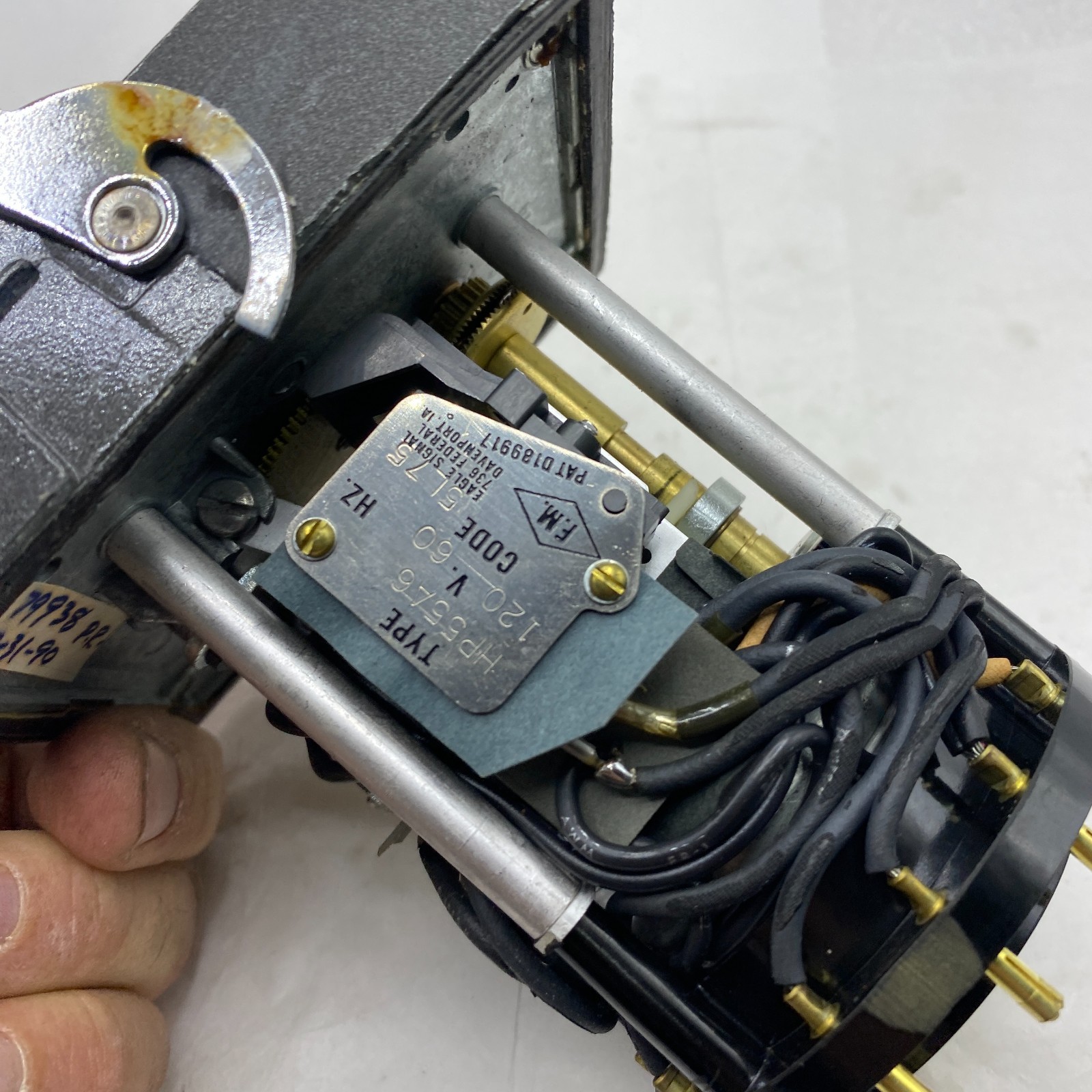 EAGLE SIGNAL TYPE HP55A6 CYCLE-FLEX TIMER 0-30 MINUTES 120V 60HZ