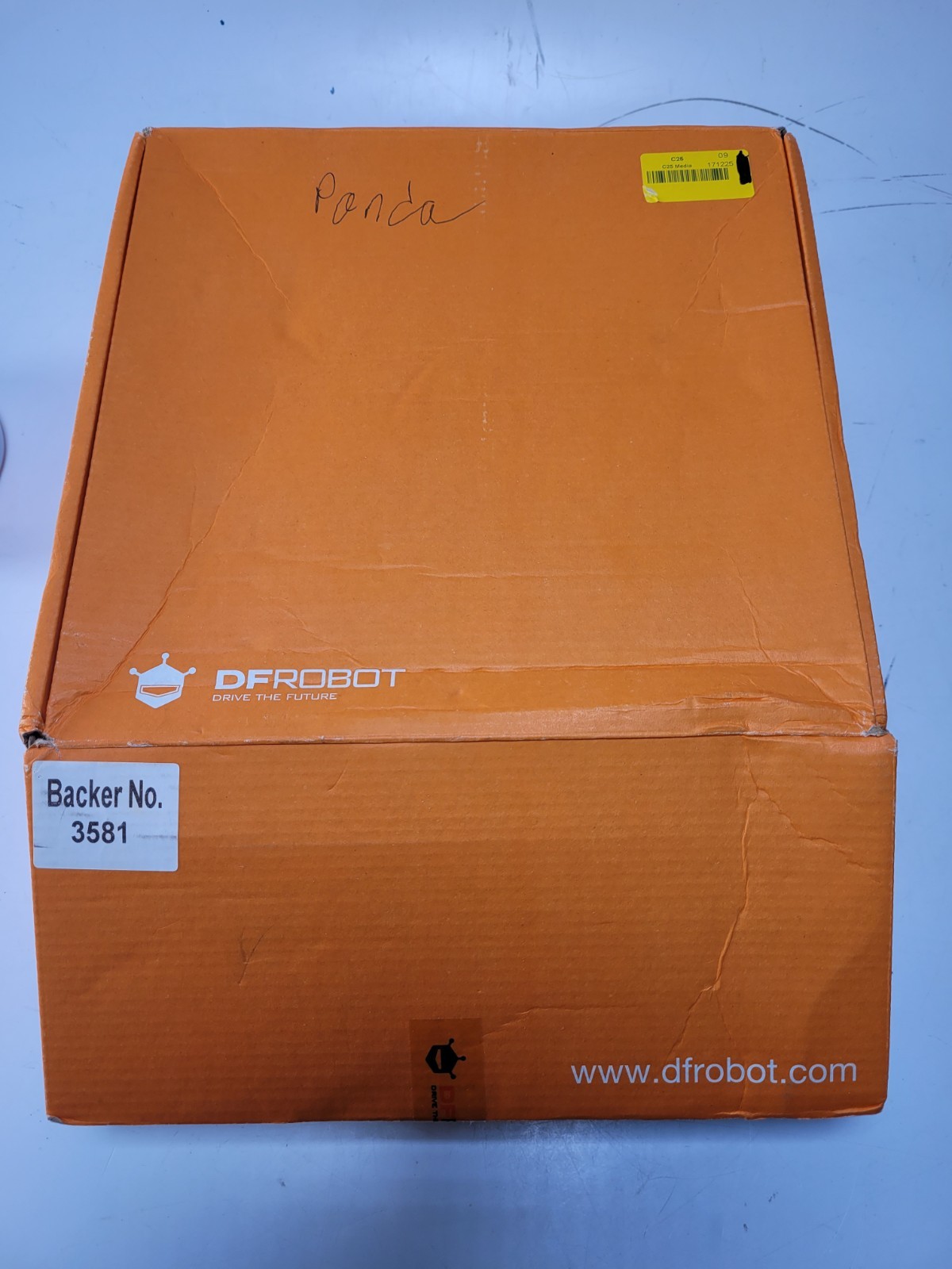 DFRobot LattePanda 4GB/64GB w/ Screen & Wood case