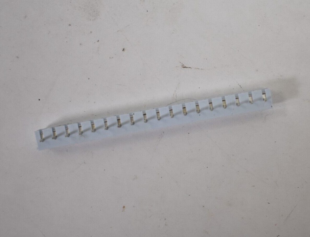 HITE Industrial Connectors 72 Piece Pack JTB450-00-2-18-0 14-825 White