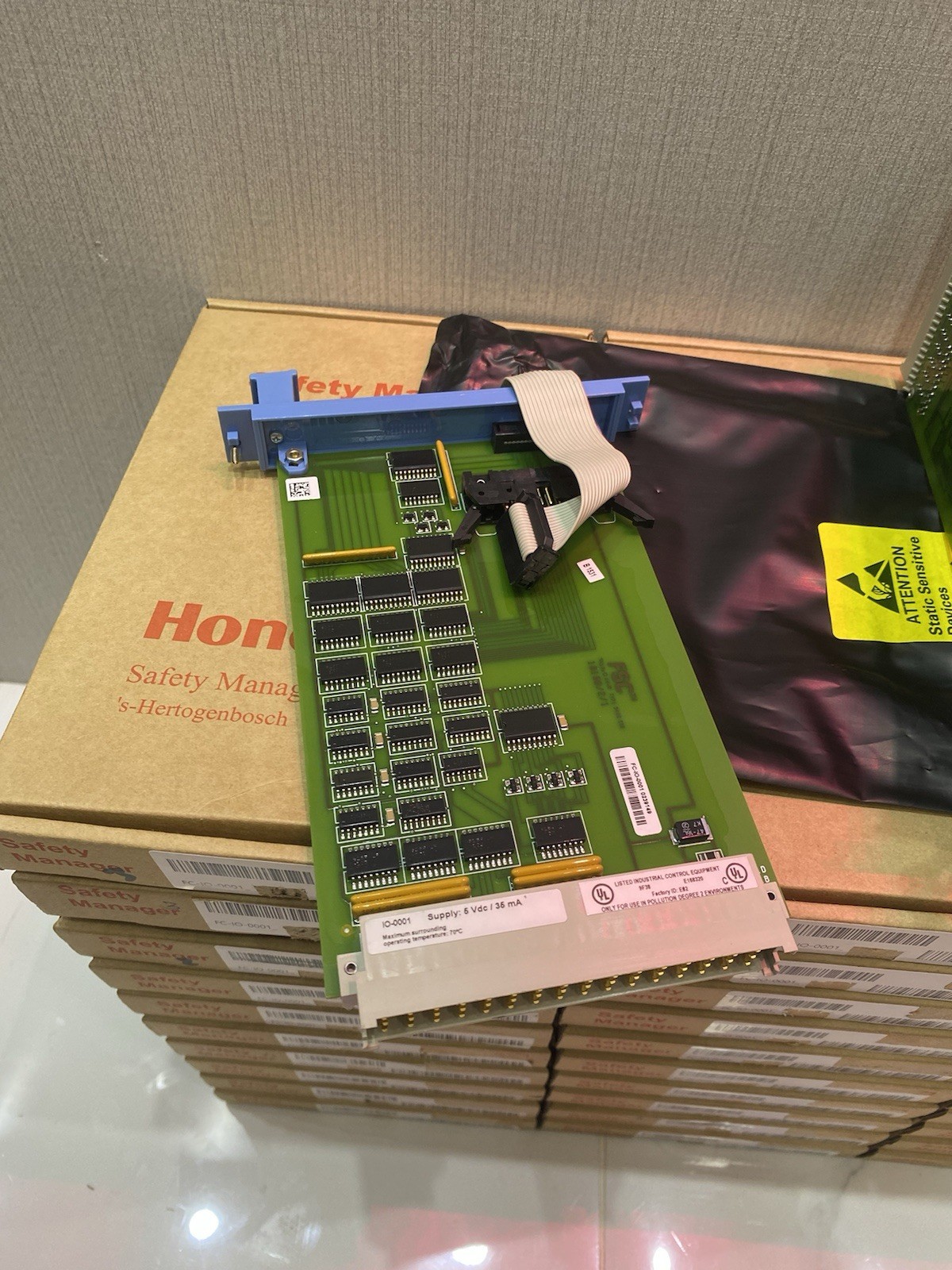 HONEYWELL FC-IO-0001 CC V1.1 EXTENDED MODULE IO-0001