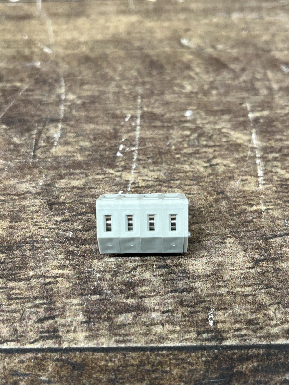 Lot of 150 DINKLE WKA500-04P / WKA50004P