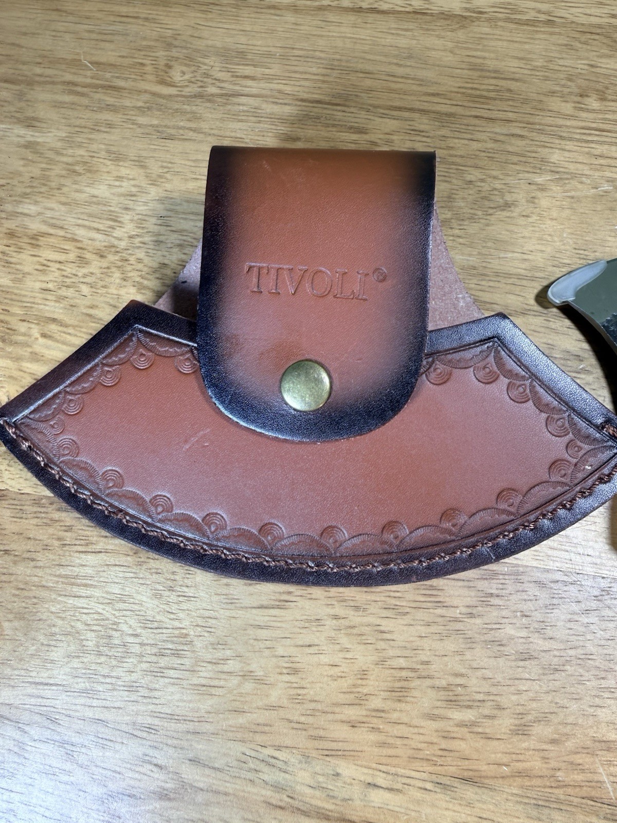 TIVOLI Ulu Knife with Wooden Sheath- Full Tang High Carbon Steel