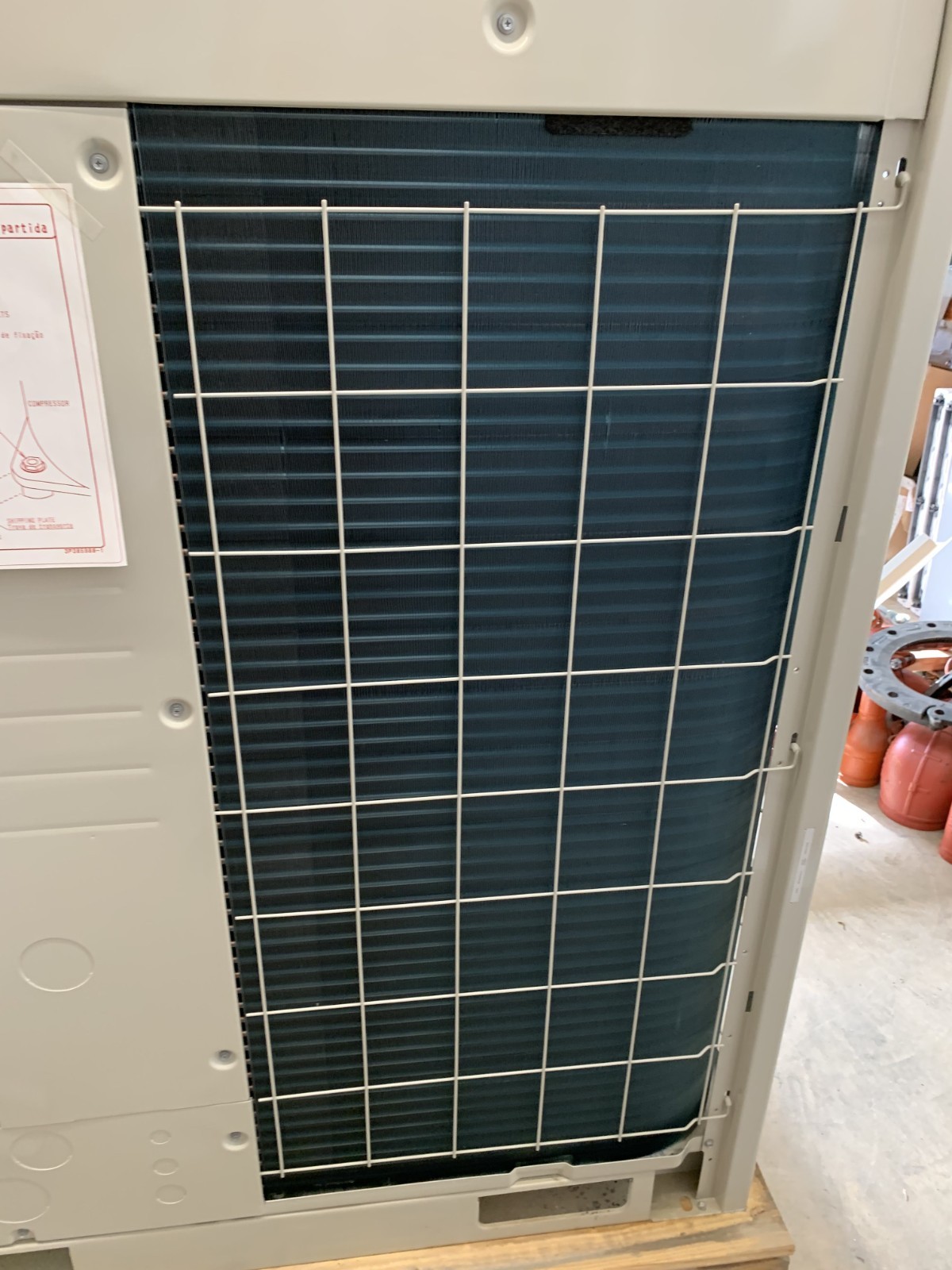 Daikin REYQ120TAYDU 10-Ton VRV IV Air-Cooled Heat Recovery Outdoor Unit 3PH 460V