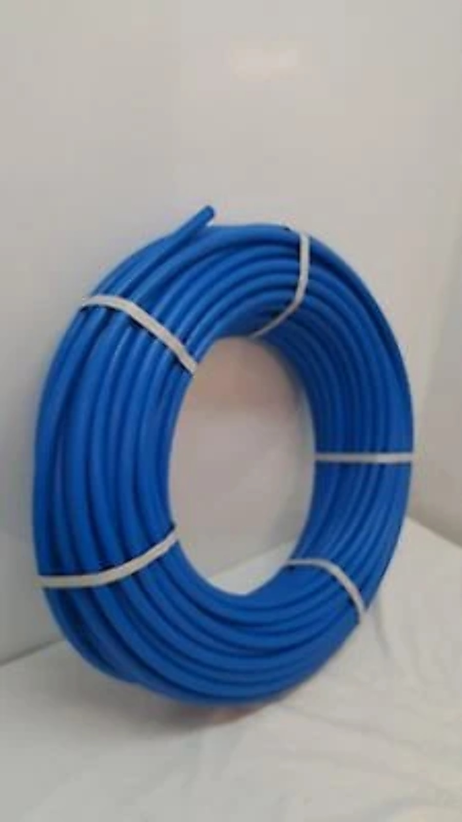 1/2″ – 300′ coil BLUE Certified Non-Barrier PEX B Tubing Htg/Plbg/Potable Water