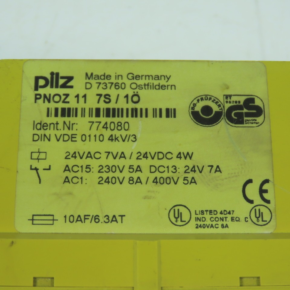 Pilz 774080 PNOZ 11 7S/10 Safety Relay 24VAC/VDC