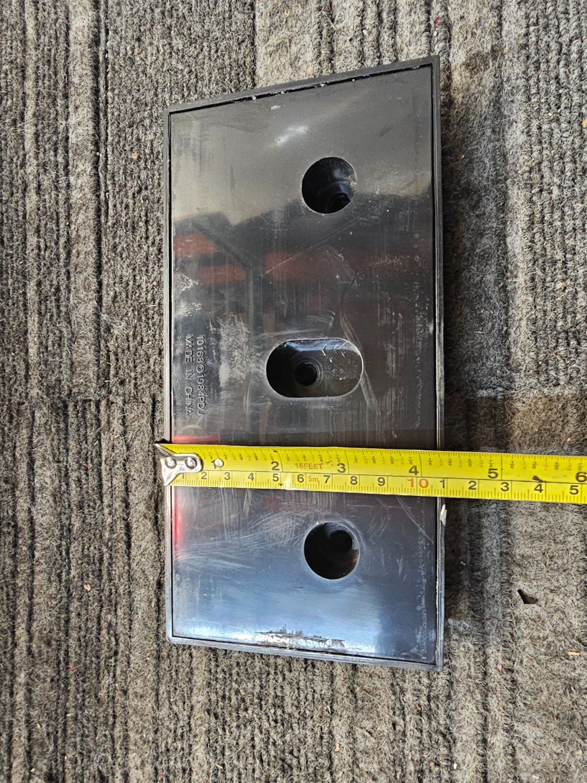 (QTY 30) PDU CAT 10168-K 4.25″ Width x 8.5″ Length Black Marble Plastic Base