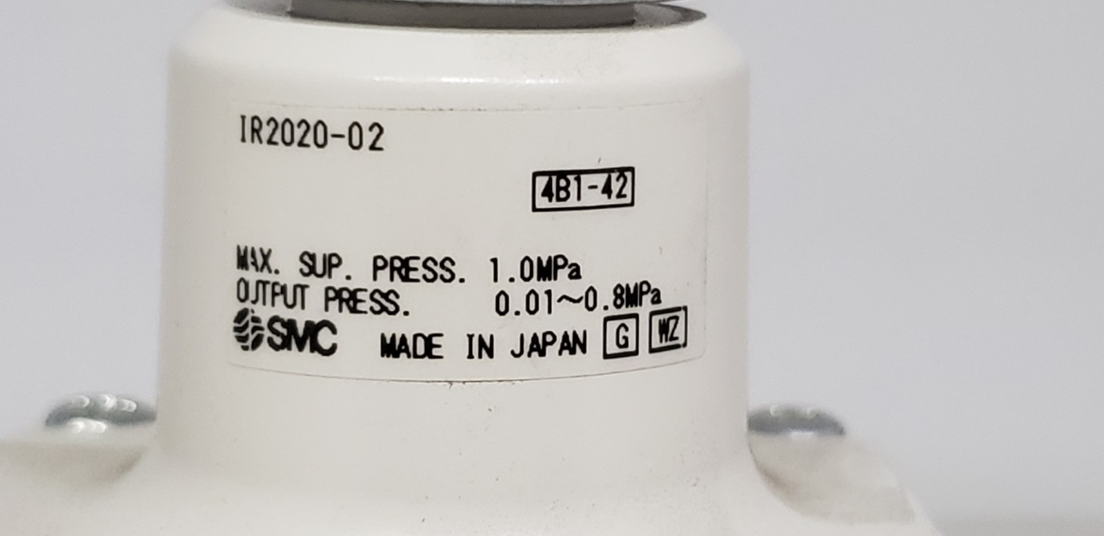 SMC IR2020-02 PRECISION REGULATOR, SERIES IR, 0.01 TO 0.8 MPA, 1/4″ PORT, NNB