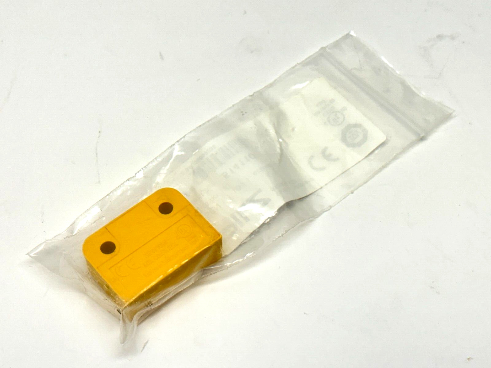 Pilz PSEN 1.1-10/1 Version 1.0 Actuator Magnetic Safety Switch 514110