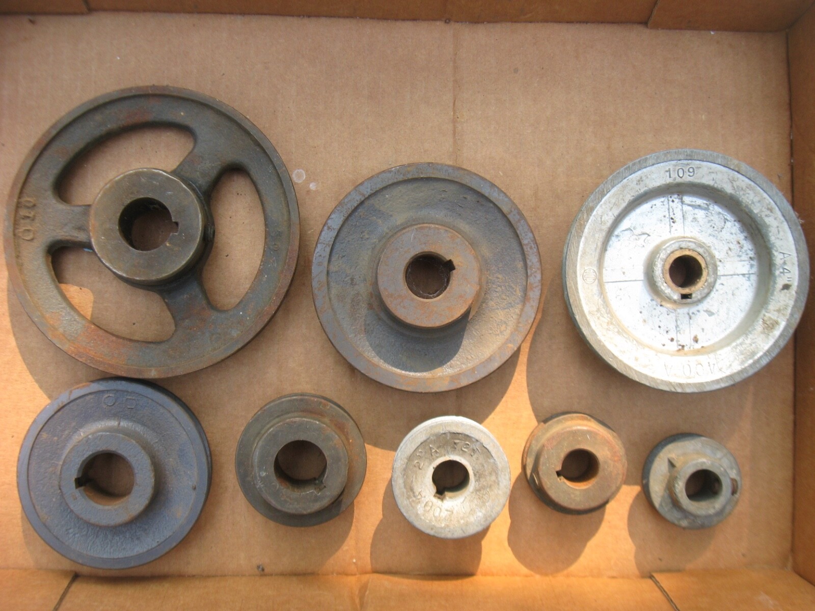 8 pulleys v-belt (Buy one or more, 8 FROM WHICH to CHOOSE) (5/8, 7/8/ 3/4 bores)
