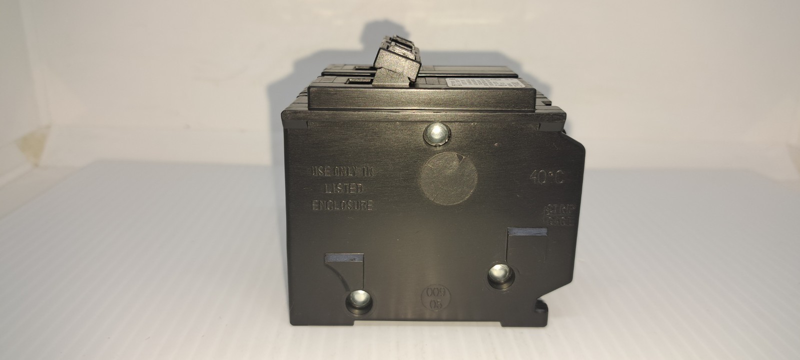 SQUARE D HOM230 30 AMP 2 POLE 240 VOLT CIRCUIT BREAKER TYPE HOM