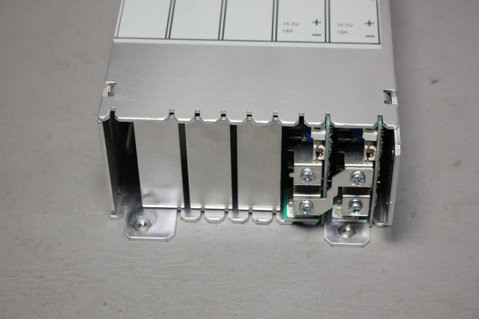 LAMBDA VEGA-LITE 550 POWER SUPPLY 15.0V 18A